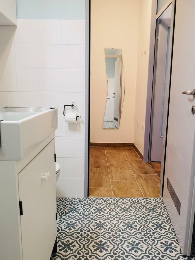 West Vibes Apartment Zagabria Esterno foto